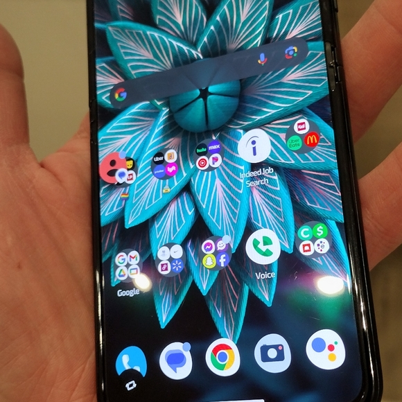 Unlocked Motorola Razr 40 - Picture 5 of 7